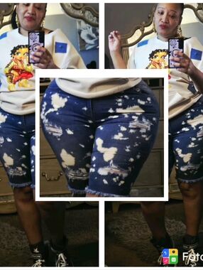 Distressed Bleach-Splatter Denim Bermuda Shorts - Navy